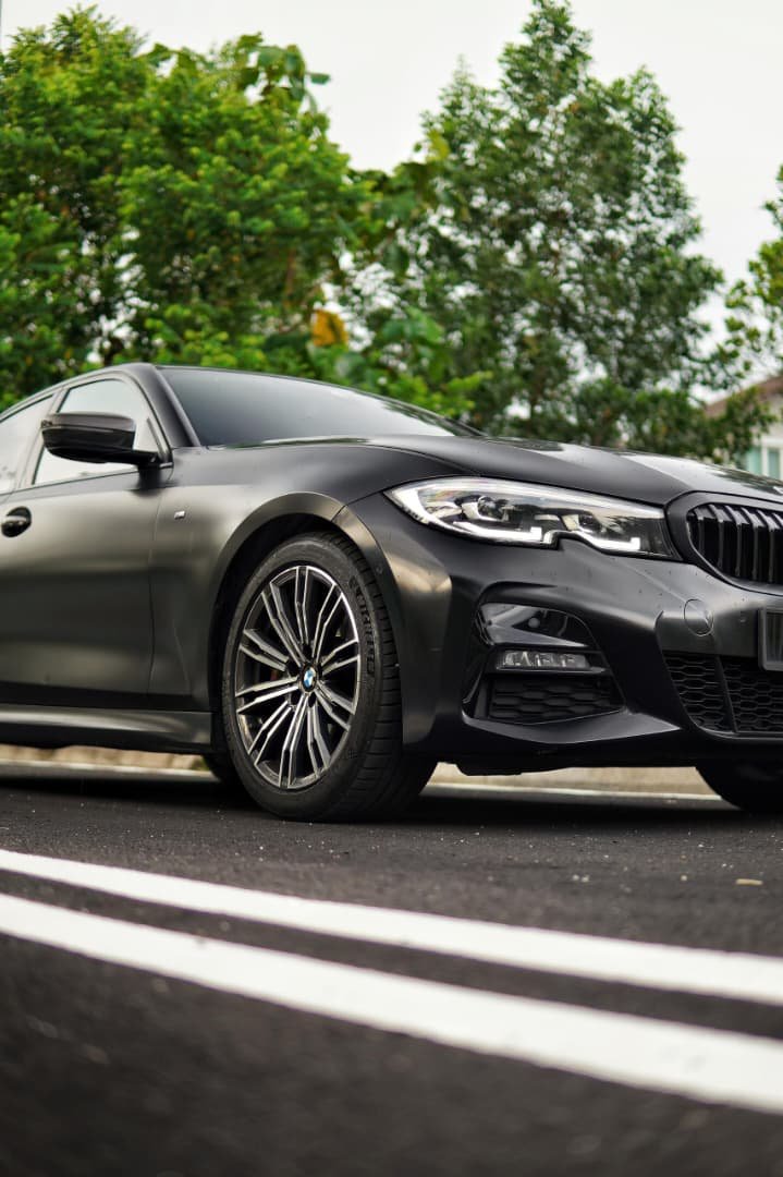 BMW 320i G20 (Black) - Image 4