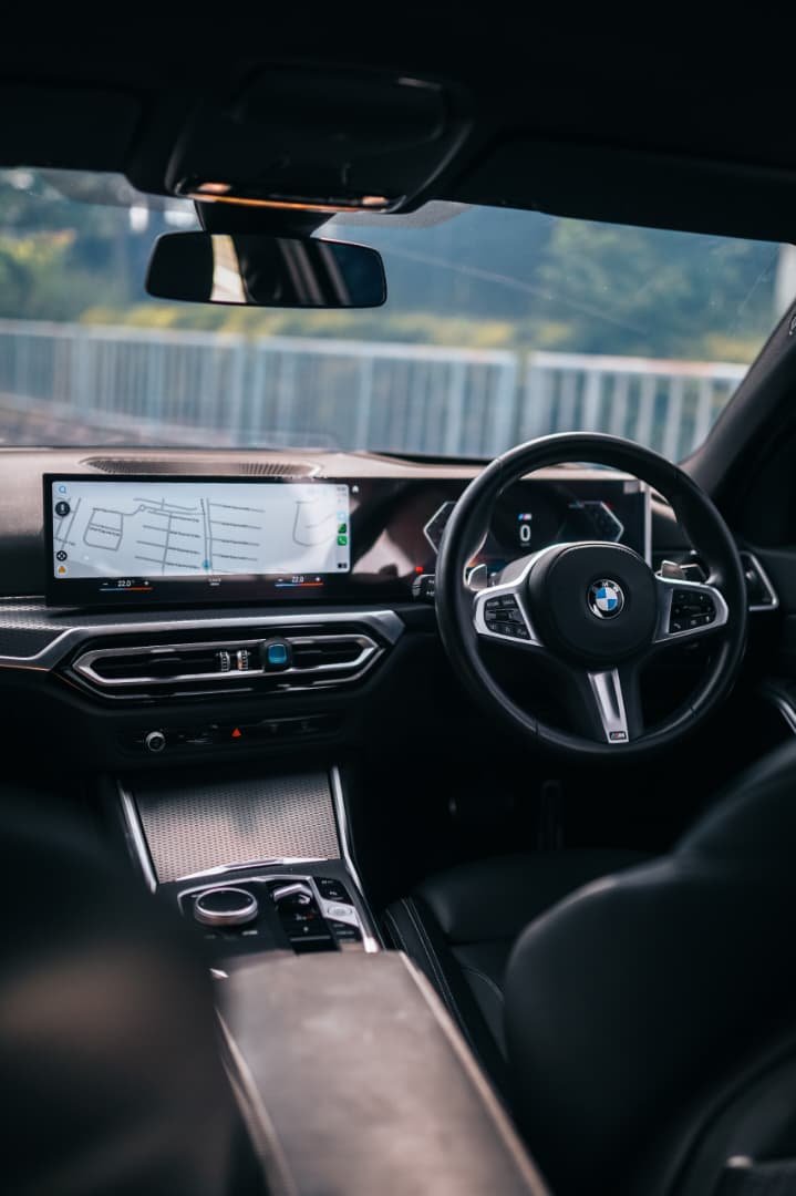 BMW 320i G20 (Black) - Image 7
