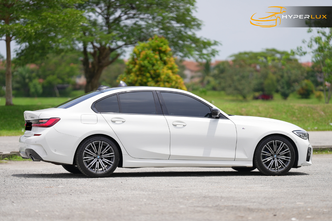 BMW 330i G20 (White) - Image 5