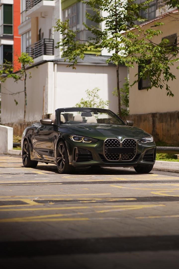 BMW 440i Convertible (Green) - Image 2