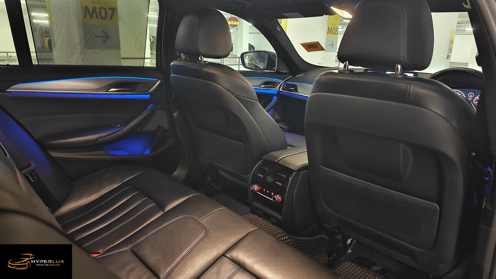 BMW 530i G30 (Black) - Image 11