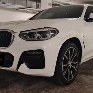BMW X4 G02 (White)