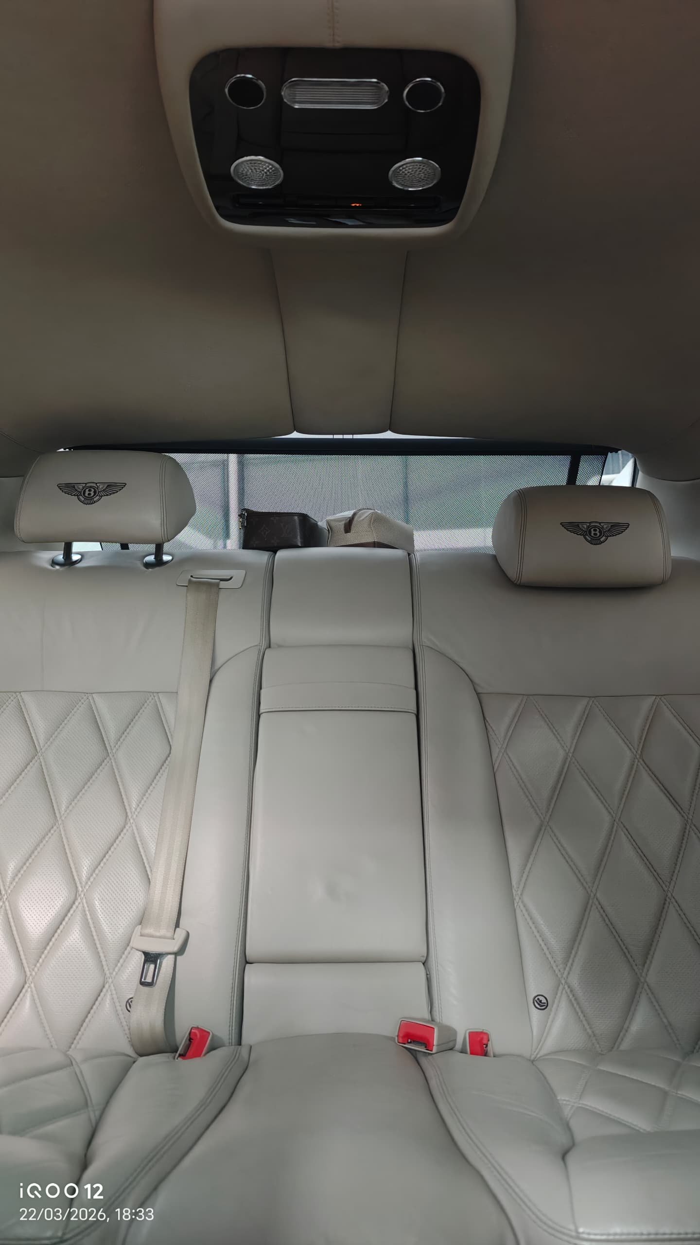 Bentley Continental Flying Spur (Black) - Image 12