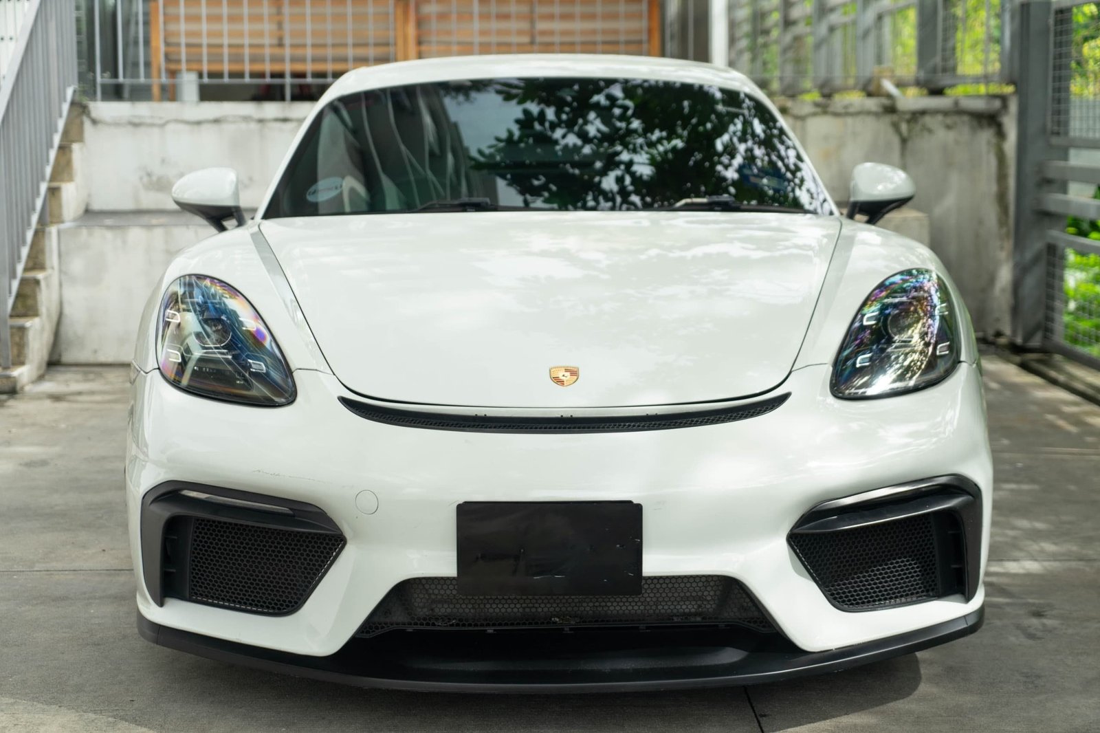 Porsche 718 Cayman S (GT4 Bodykit) (White) - Image 4