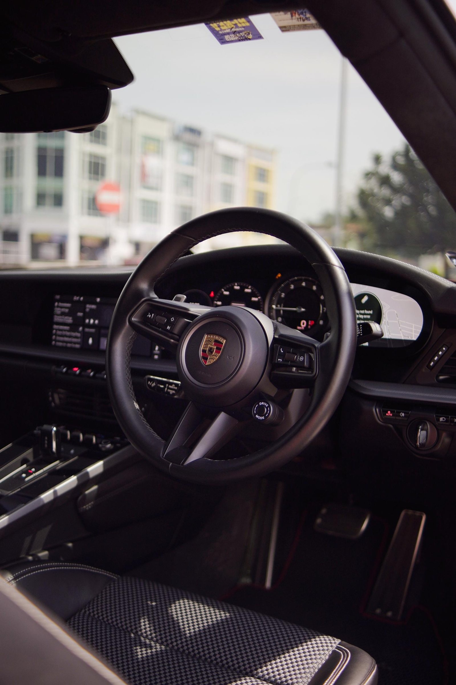 Porsche Carrera S 992.1 (Orange) - Image 8
