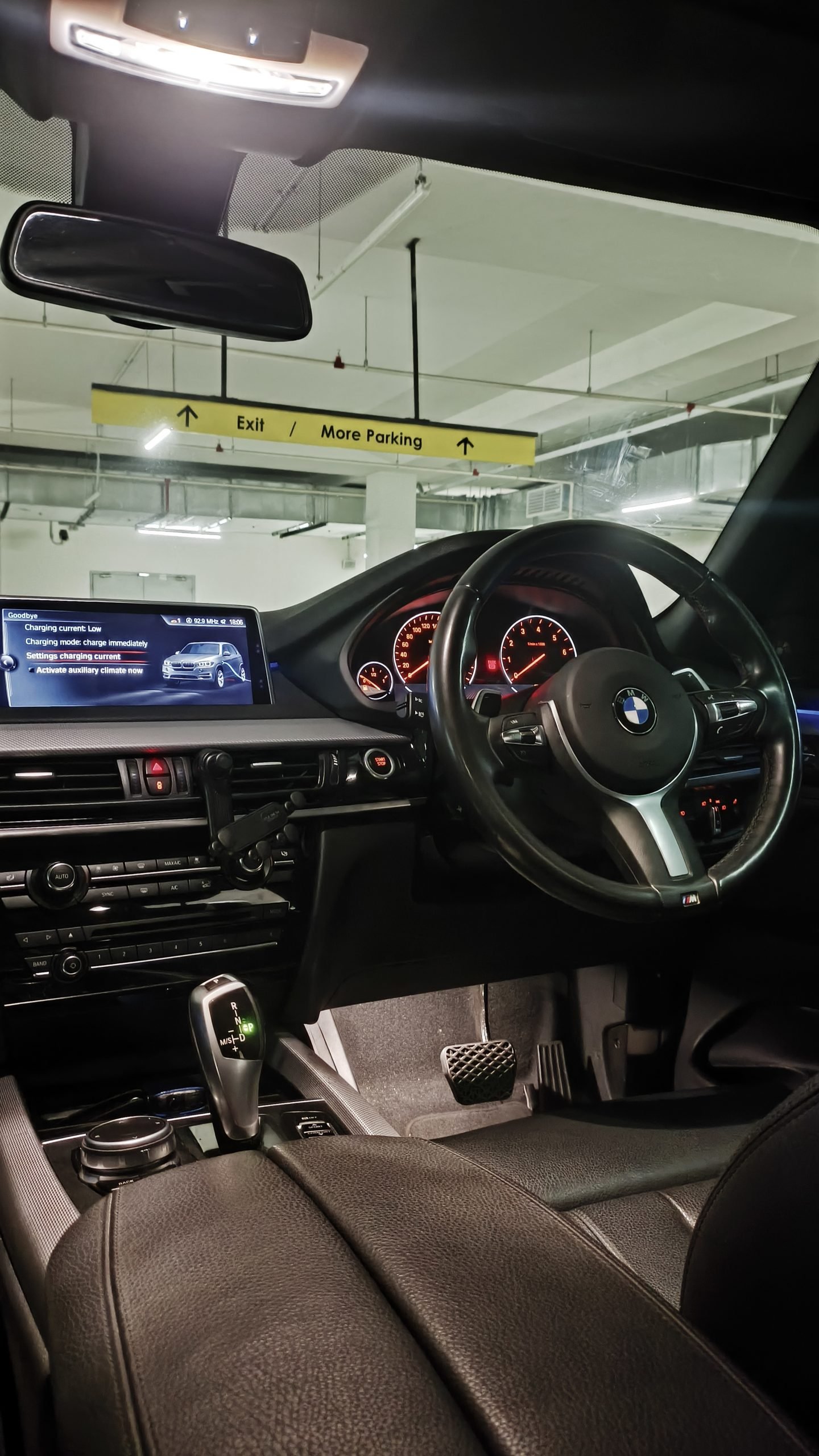 BMW X5 F15 (Midnight Blue) - Image 9