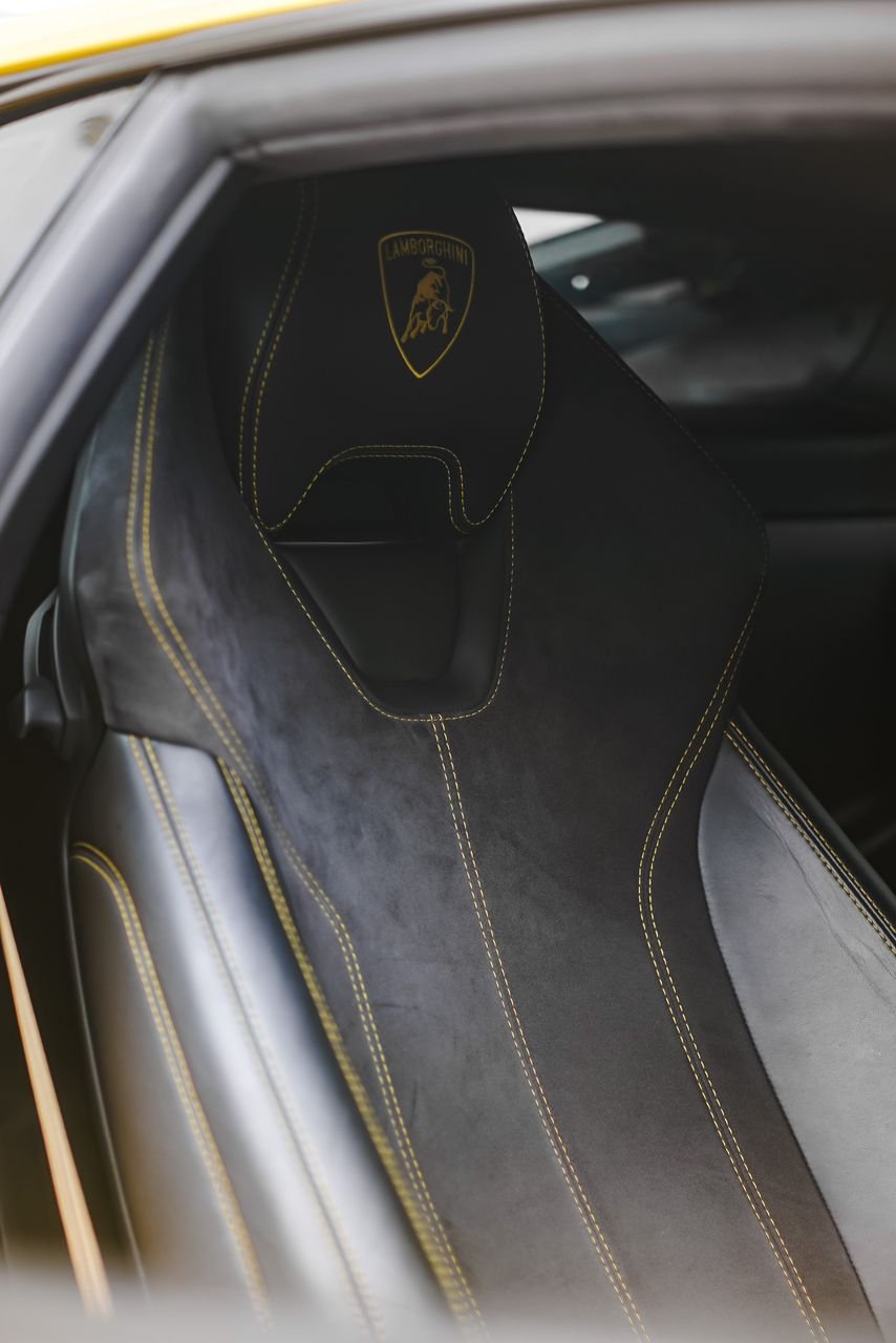 Lamborghini Huracan (Yellow) - Image 7