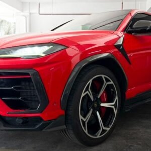 Lamborghini Urus (Red)