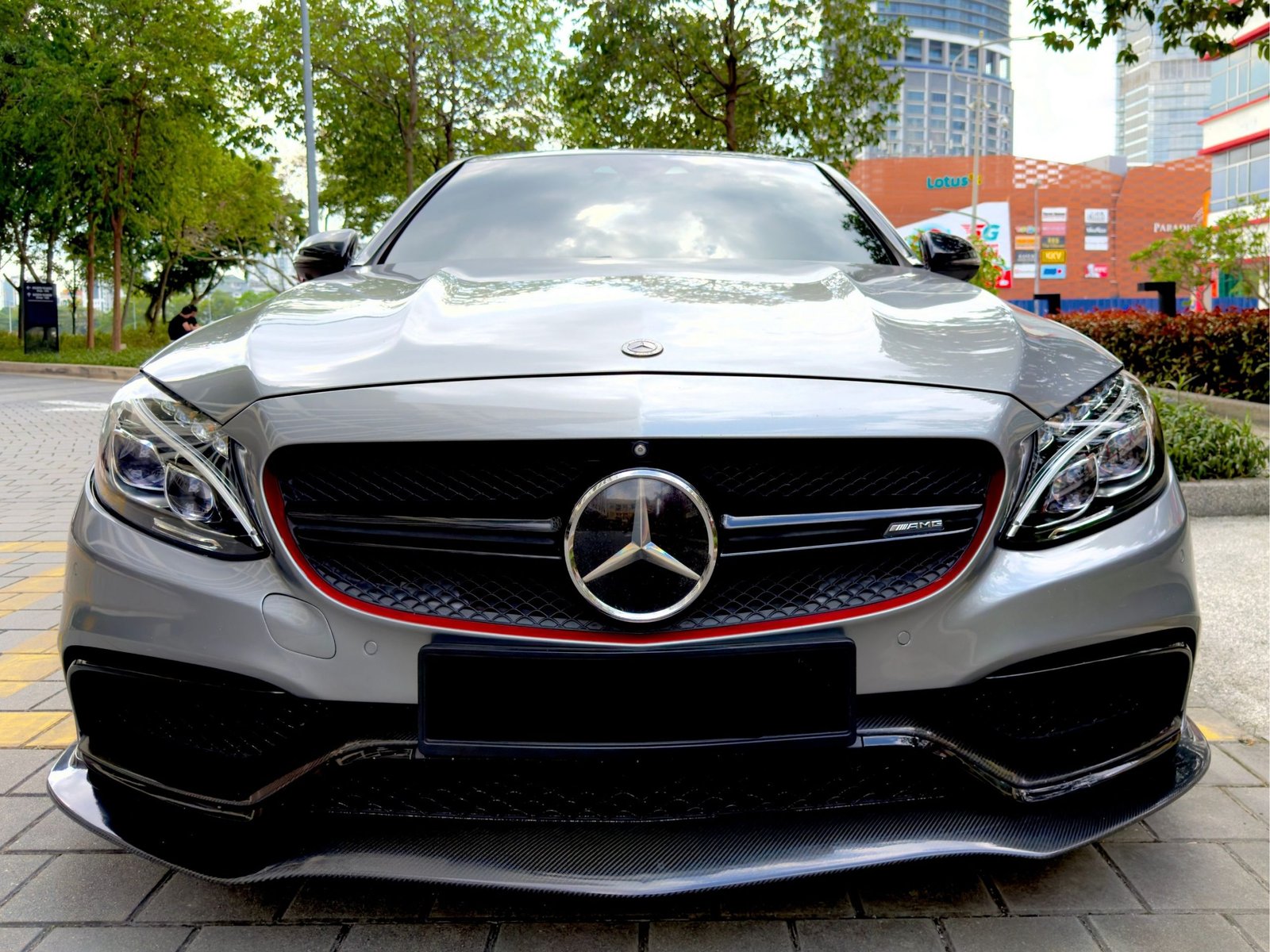 Mercedes Benz C63 AMG (Silver) - Image 3
