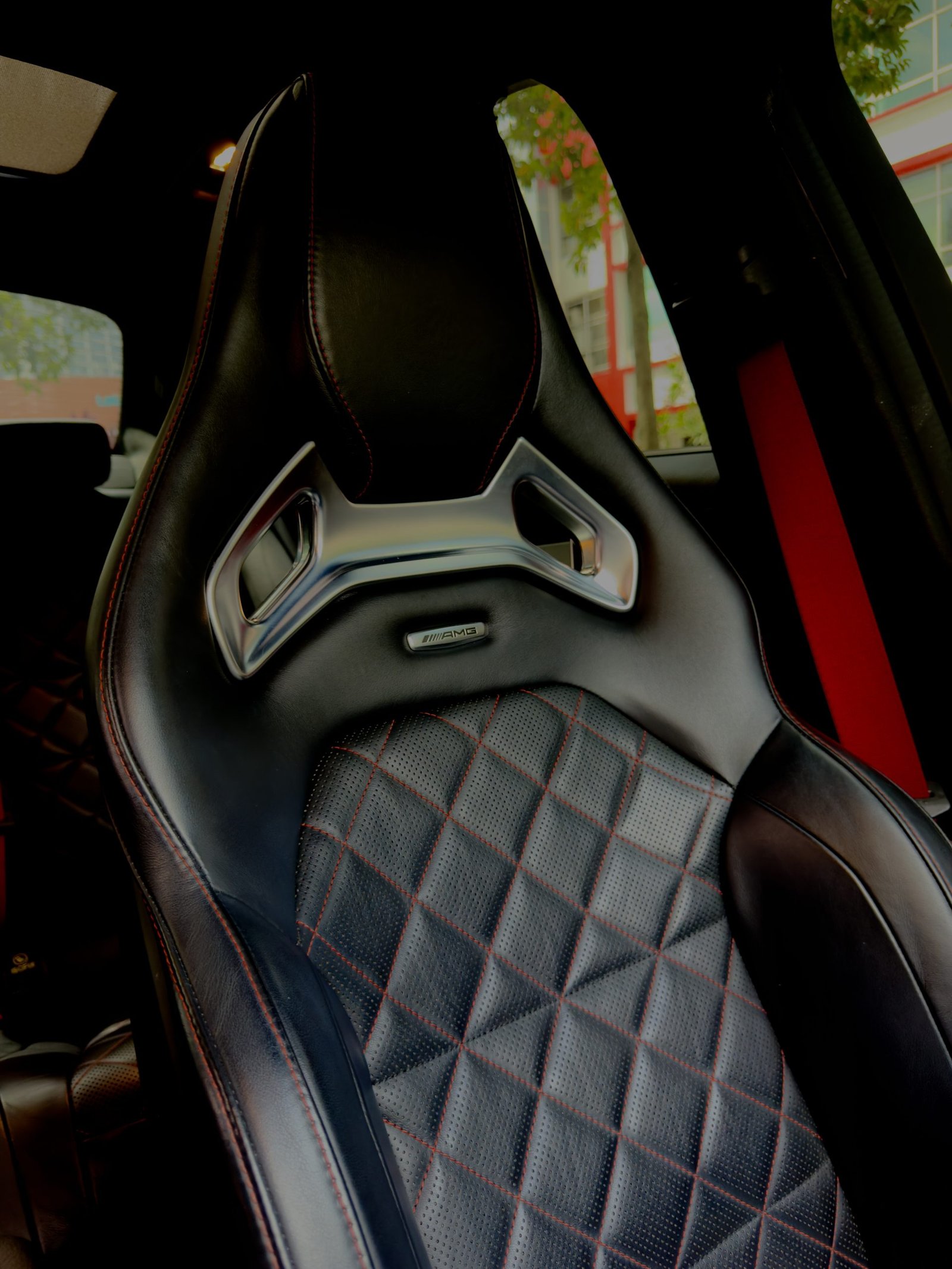 Mercedes Benz C63 AMG (Silver) - Image 15
