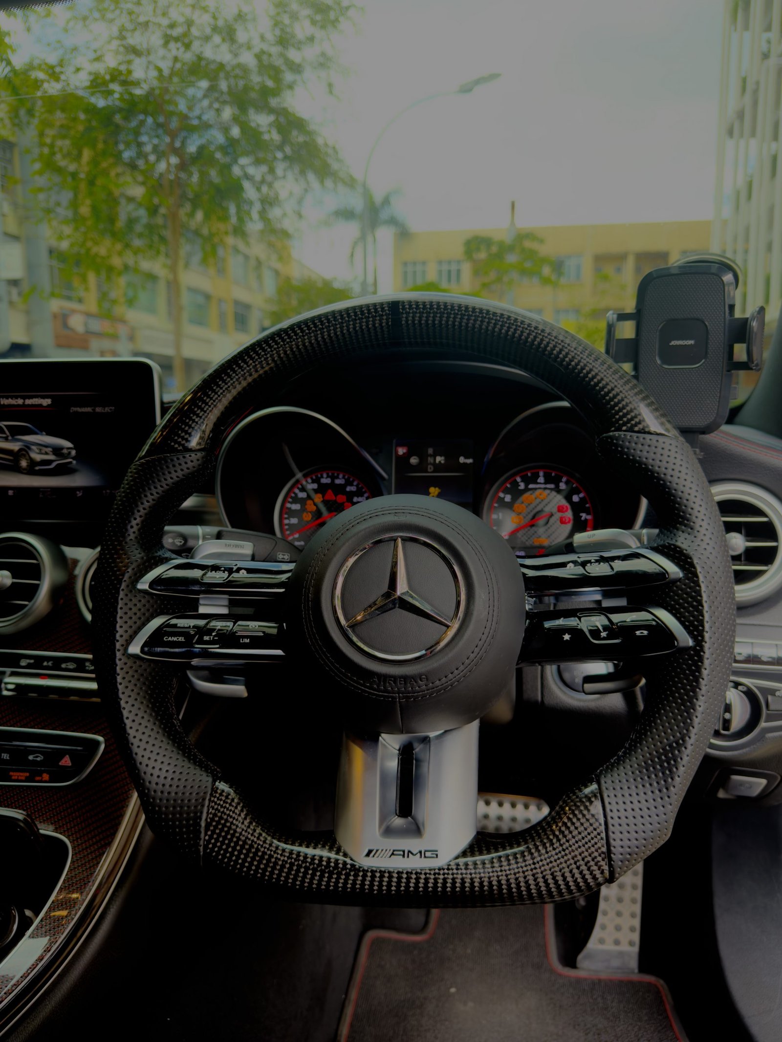 Mercedes Benz C63 AMG (Silver) - Image 13