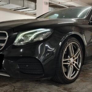 Mercedes Benz E250 W213 (Black)