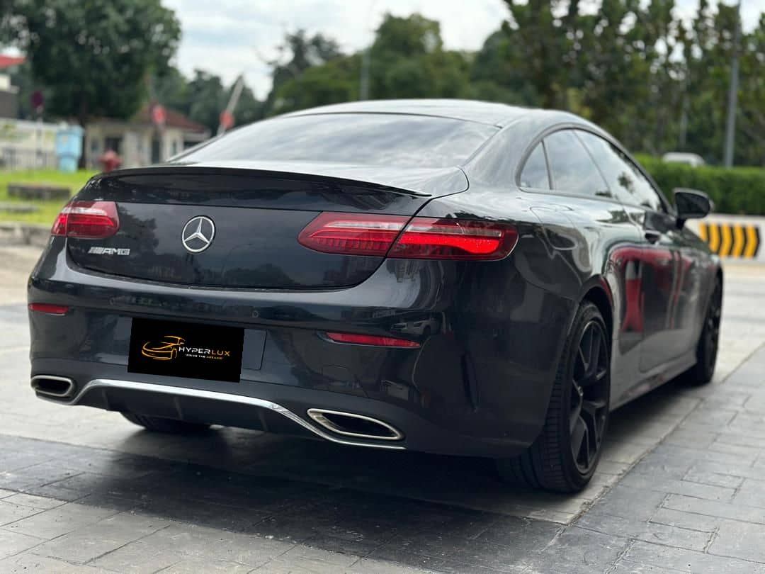 Mercedes Benz E300 Coupe - Image 4