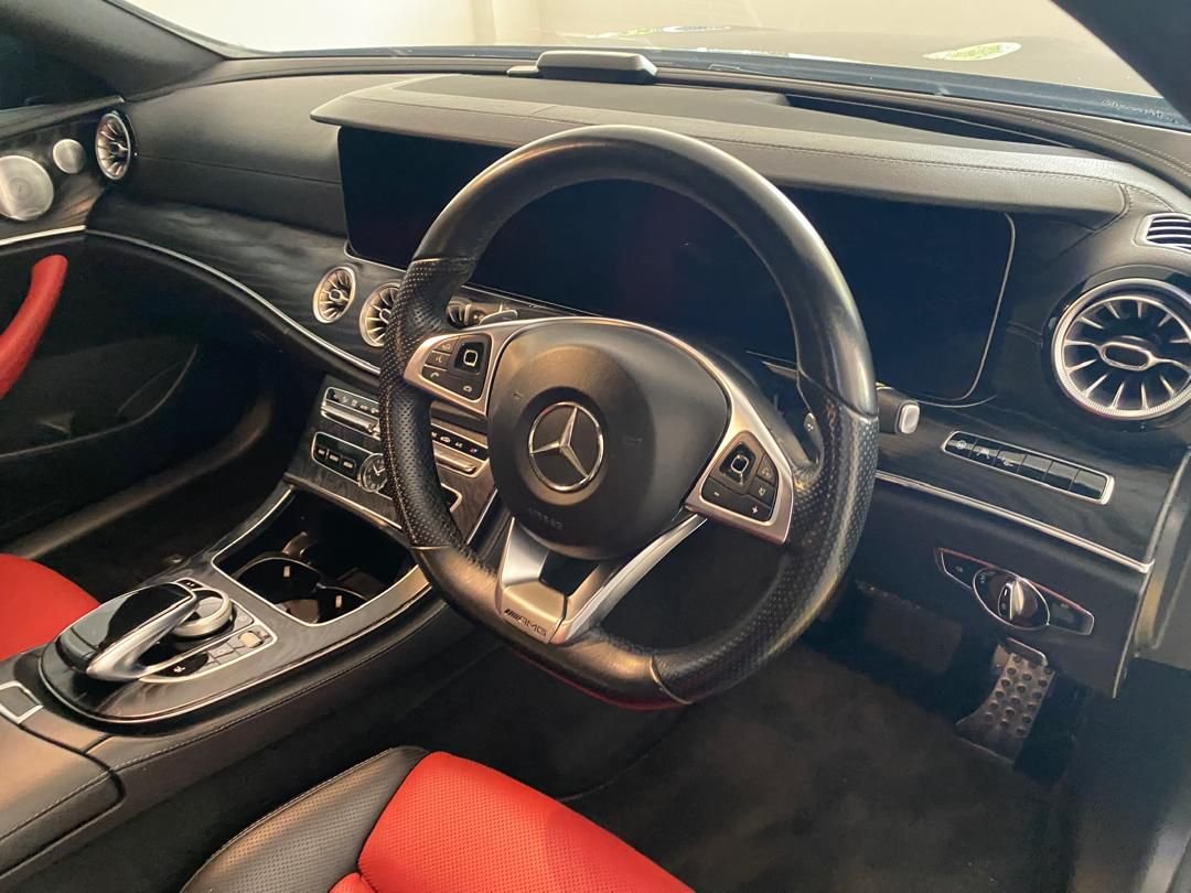 Mercedes Benz E300 Coupe - Image 6