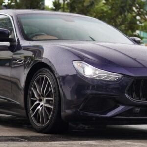 Maserati Ghibli (Black)