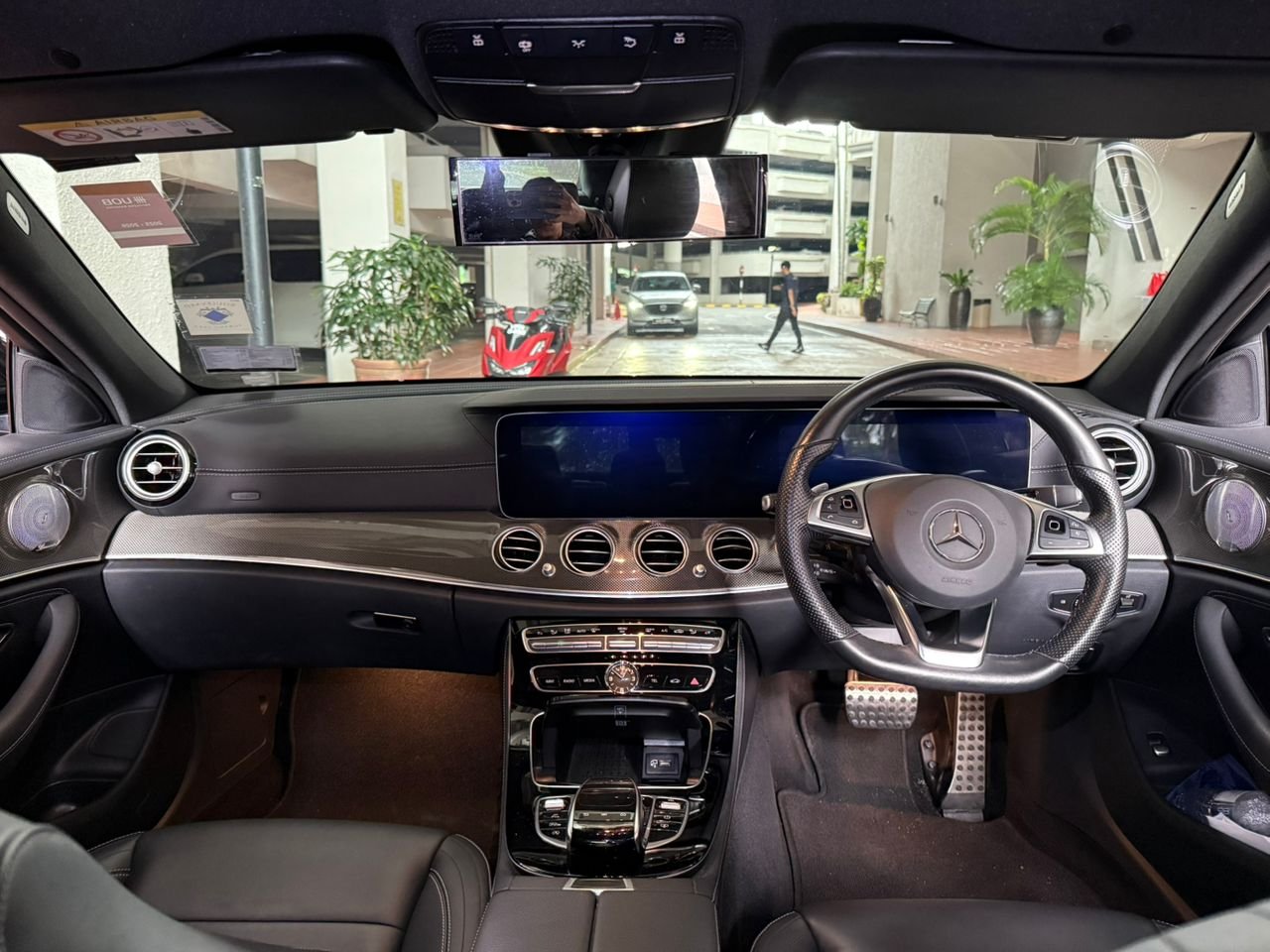 Mercedes Benz E300 W213 - Image 5