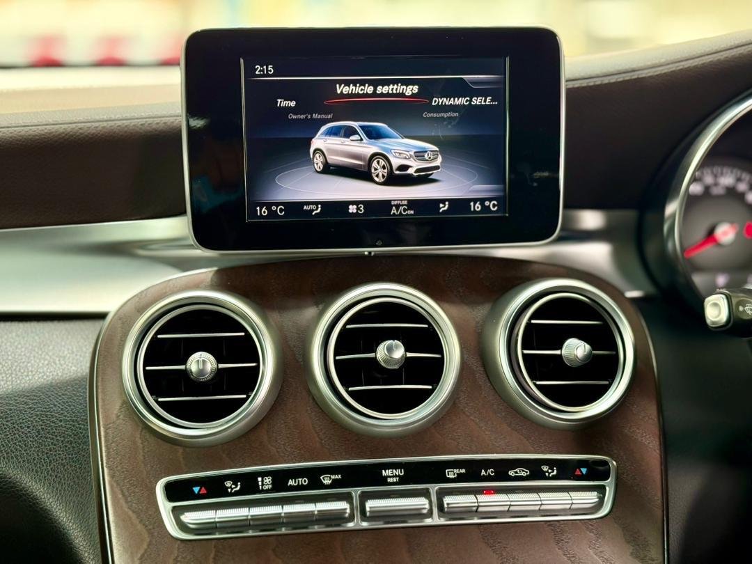 Mercedes Benz GLC200 X253 (Silver) - Image 11