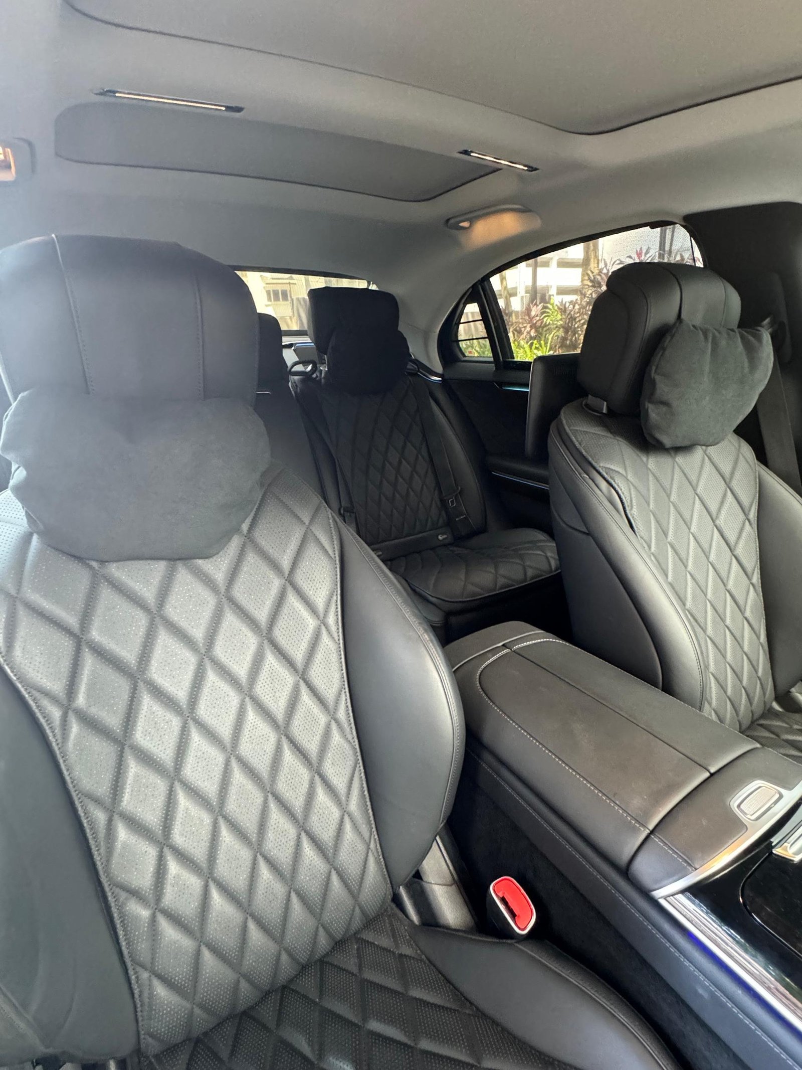 Mercedes Benz S580e V223 (Black) - Image 9