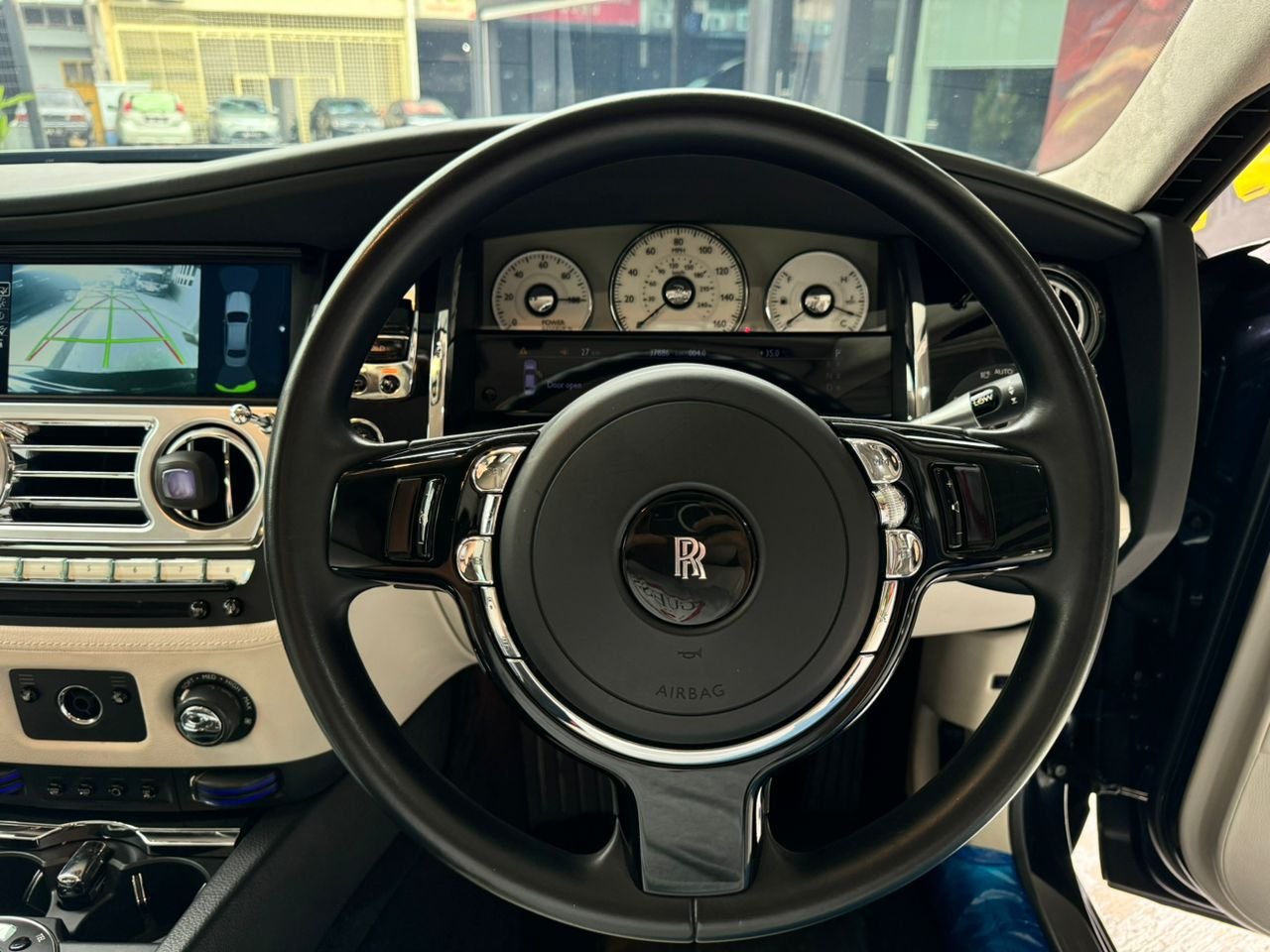 Rolls Royce Ghost - Image 8