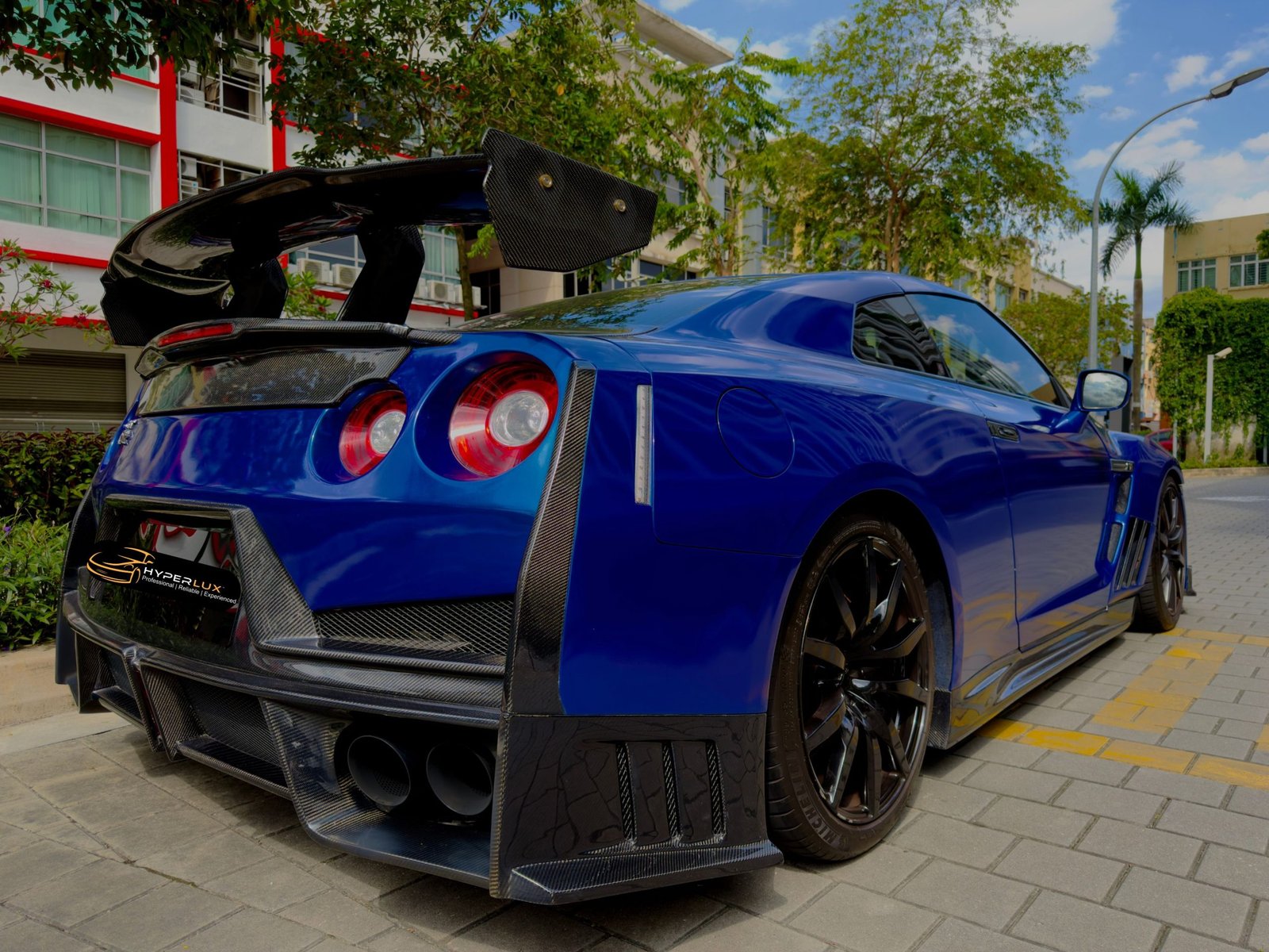 Nissan GTR R35 - Image 6