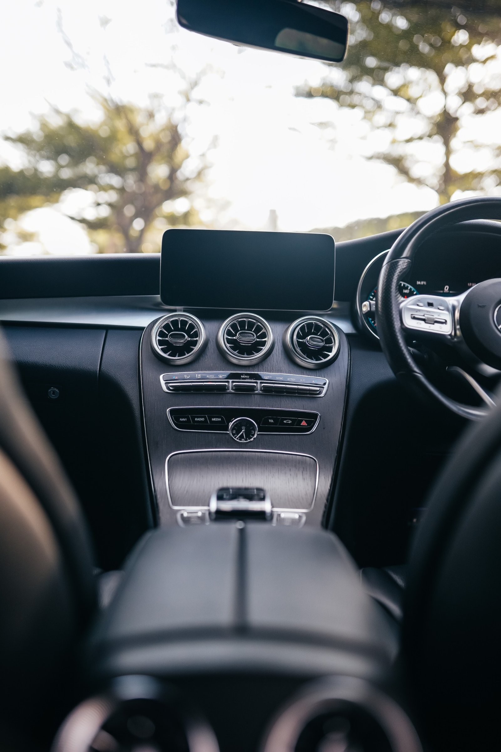 Mercedes Benz C300 W205 Facelifted (Black) - Image 12