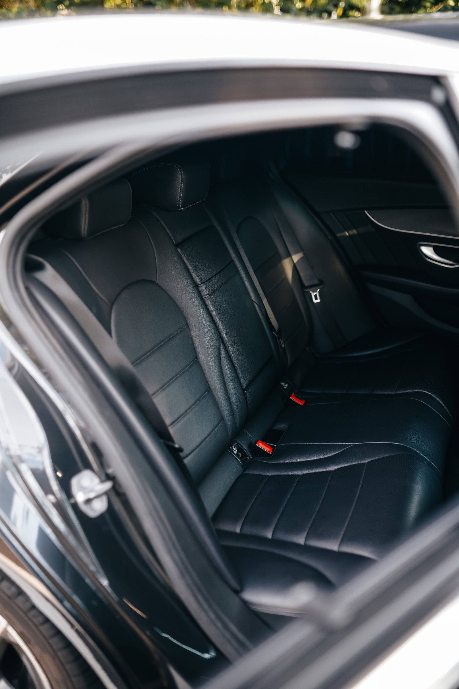 Mercedes Benz C300 W205 Facelifted (Black) - Image 13