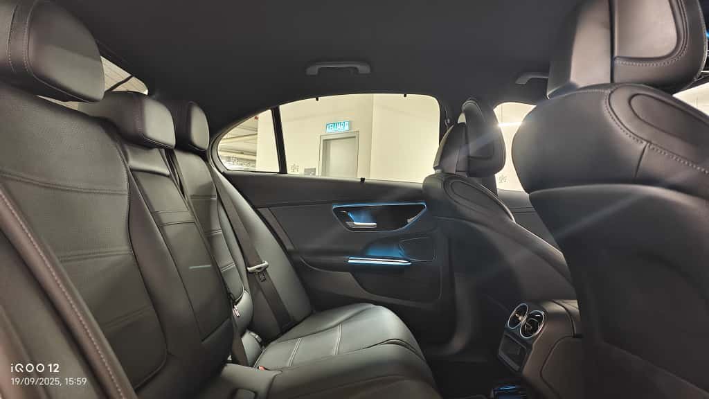 Mercedes Benz C200 W206 (White) - Image 10