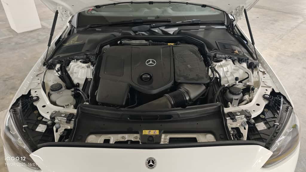 Mercedes Benz C200 W206 (White) - Image 11